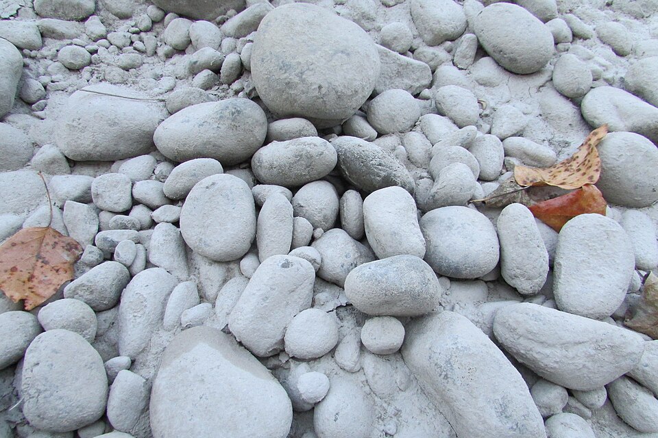 Rock Dust — organic soil amendment for home gardens